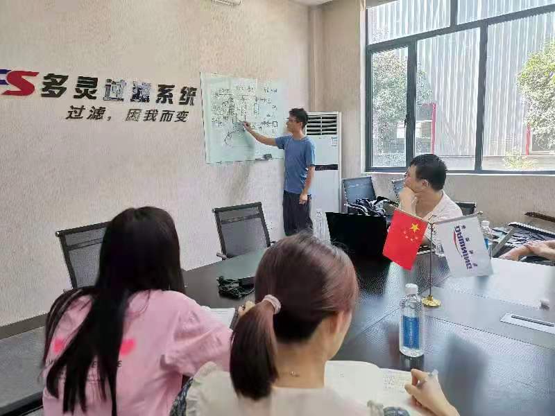 多靈技術(shù)培訓(xùn)，只為更好的服務(wù)